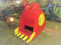 0.7〜1.0m3(19-25t)クラス 中古骨材再生製造機バケットクラッシャー ガラナイザーGAL200整備後に販売