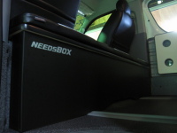 200系ハイエースNEEDSBOXセカンドボード＆セカンドボードマット