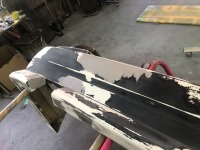 バキバキに割れたFRP製の社外リアバンパー修理塗装！