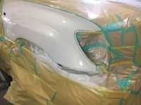 トヨタランクル100  右フロントフェンダーサビを塗装修理！