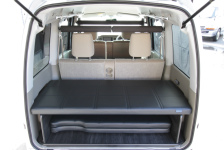ダイハツアトレーで車中泊ができるベッドキットをご紹介！
