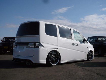 お詫び ホンダ ｎｅｗステップワゴン 我社 偵察 視察 自動車 パーツ カスタムプロショップ 専門店 札幌のガレージアウェイク ドゥブログ