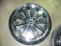 ホンダ　ＲＢオデッセイ　２２インチホイール組み換え