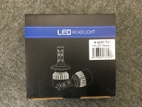 建設車両、機械に低価格で高寿命のLEDヘッドライト用バルブを販売