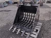 0.7m3(18t)クラス 中古スケルトンバケット 網目(メッシュ)寸法 120×150mm