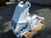 新品！在庫セール品！12〜16tクラス機械式コンクリート小割圧砕機