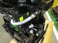 Steelwristチルトローテーターと油圧アタッチメントの接続について