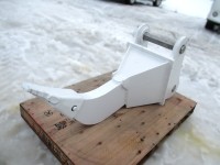 新品在庫セール品！アースマシン製シングルリッパー(6〜8tクラス)