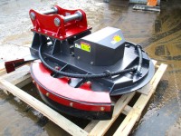 お買い得中古10〜14tクラス草刈りディスクカッター｢カッターマン｣