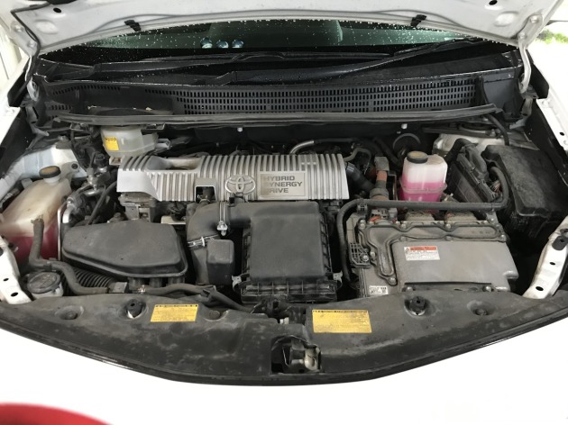 ご来店当日対応でトヨタzvw40プリウスaのエンジンオイル交換 交通事故修理 キズ サビ ヘコミ板金塗装専門店 北海道南地域 株 ラルフ函館店 Do Blog ドゥブログ ご来店当日対応でトヨタzvw40プリウスaのエンジンオイル交換 交通事故修理 キズ サビ ヘコミ板金塗装専門店 北海道南地域 株 ラルフ函館店 Do Blog ドゥブログ