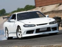 花道デモ3号機　・・・　S15 シルエイティ