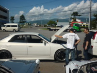 JZX100　エンペラー木村ドラッグチェイサーオイル交換です。