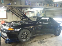３２GTR　HKS　F-CON・Vプロセッティングでお預かりしました。