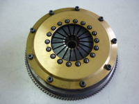 BNR３２　３２GTRオグラツインプレートクラッチお買い上げ。