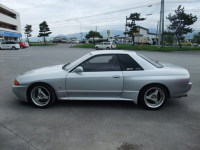 ３２GTRのNISMOルック・サイドステップエンド取付完了！