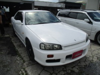 R34スカイラインにモデラートマフラーを取り付け！