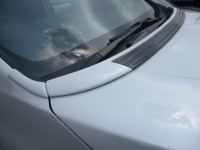 ZRR85Wヴォクシーに2色塗り分けフードモールとリアコーナーパネルを取り付け！