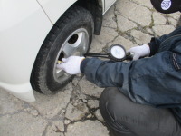 道南も冬支度！車高の低い車のタイヤ交換もOKです！