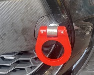 スイフトスポーツに持ち込みの牽引フックをカバーを加工して取付け！