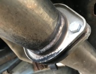 スバルインプレッサ マフラーガスケット劣化で排気漏れ！修理完了！