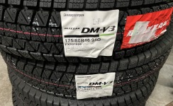 JB23ジムニー 寿命で新品のスタッドレスタイヤ/バッテリーに交換