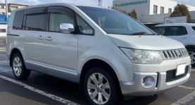 デリカD5の油脂類交換/下回り防錆簡易塗装してユーザー車検代行