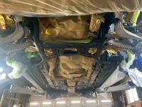 海風の影響もあり塩害対策でジャガーF-PACEにエンドックス防錆施工