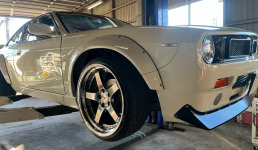 ロケットバニーボディキットが組まれたS14シルビアの車両点検とエンドックス下回り防錆施工