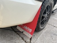 デリカD5のマッドフラップをご要望/ご予算で手配したJAOS製に交換