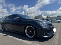 マークXのオイル交換＆ユーザー車検代行＆持ち込みピラーパネル貼り付け