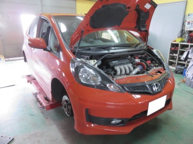 ホンダ フィットRS GE8 HKS S-StyleX から純正ダンパーへ戻し作業