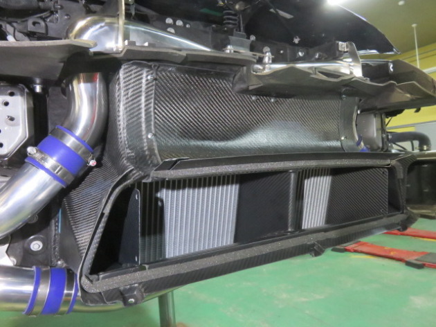 日産GTR R35 HKSインタークーラーキット取り付け｜自動車チューニング 