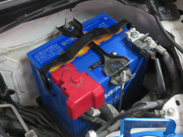 トヨタ 86 Zn6 Panasonic Caos バッテリー交換 自動車チューニング パーツ取付 Hksテクニカルファクトリー札幌店 Do Blog ドゥブログ