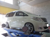 トヨタ アルファードハイブリッド  HKS HIPERMAX S-Style-L 車高調整アライメント