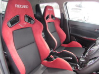 スズキ スイフトスポーツ ＺＣ３３Ｓ ＲＥＣＡＲＯ ＳＲ－７ ＧＵ１００Ｈシートヒーター付き取付