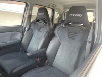 ダイハツ ムーヴLA160S RECARO SR-C UT100H A/R CG/BK アームレスト取り付け可能モデル＆シートヒーター付き