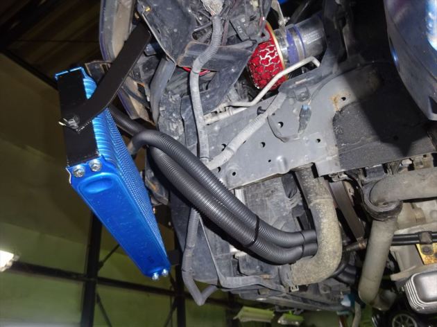 フェアレディZ Z33 オイルクーラー 取付 完成後．．．｜車のチューニング/ワンオフパーツ製作  テクニカルガレージメイクアップ｜do-blog（ドゥブログ）