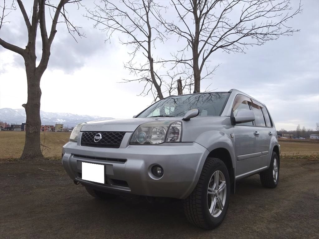 エクストレイル MT30 QR20 ヘッドカバーP/K＆オイル交換です！｜車の