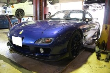 ＲＸ７　ＦＤ３Ｓ　車高調整で入庫しました