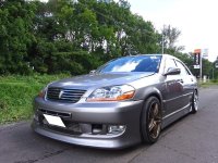 マーク２　IR-V　JZX110　オイルクーラー　取付です。