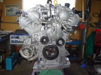 フェアレディZ　Z34　VQ37　エンジン脱着　カム＆Eマニ取付ました！
