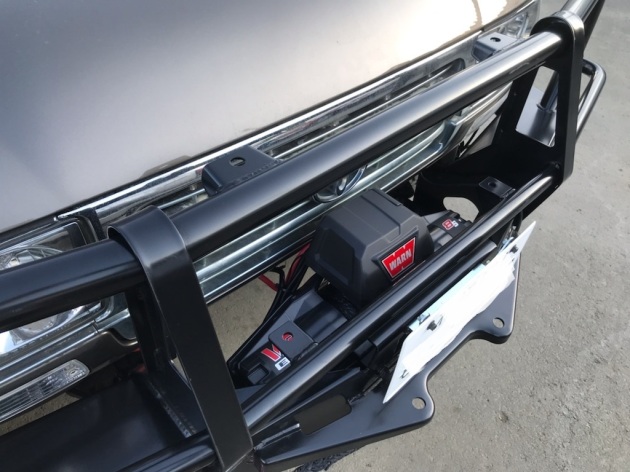 ランクル80用ARBブルバー WARN電動ウインチ搭載しました