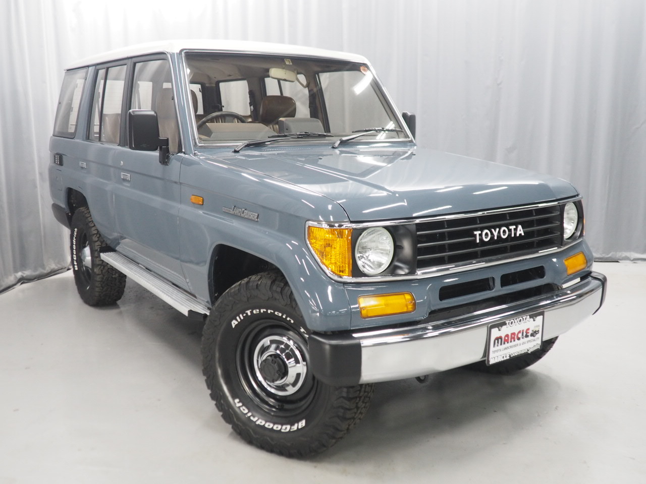 2UPJ-95321230]ランクルプラド(LJ78W)右前ドア 中古 KZJ78
