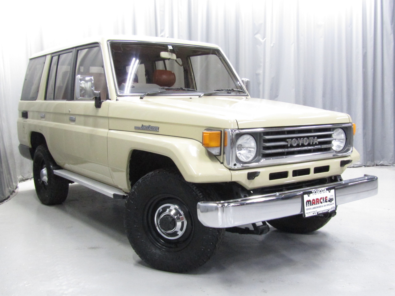 ランドクルーザー　77 純正シャックル　ランクル77 平成4年式 ランクル77 ZX ナローボディー サンルーフ 輸出ホイール 4