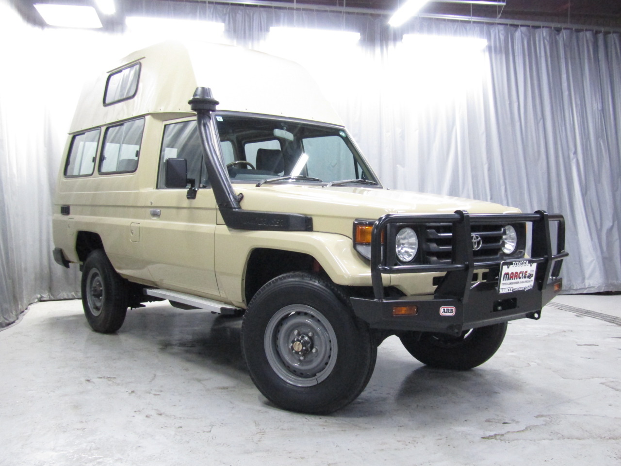 中古車：ランドクルーザー78(ランクル78) [カスタム/改造/レストア