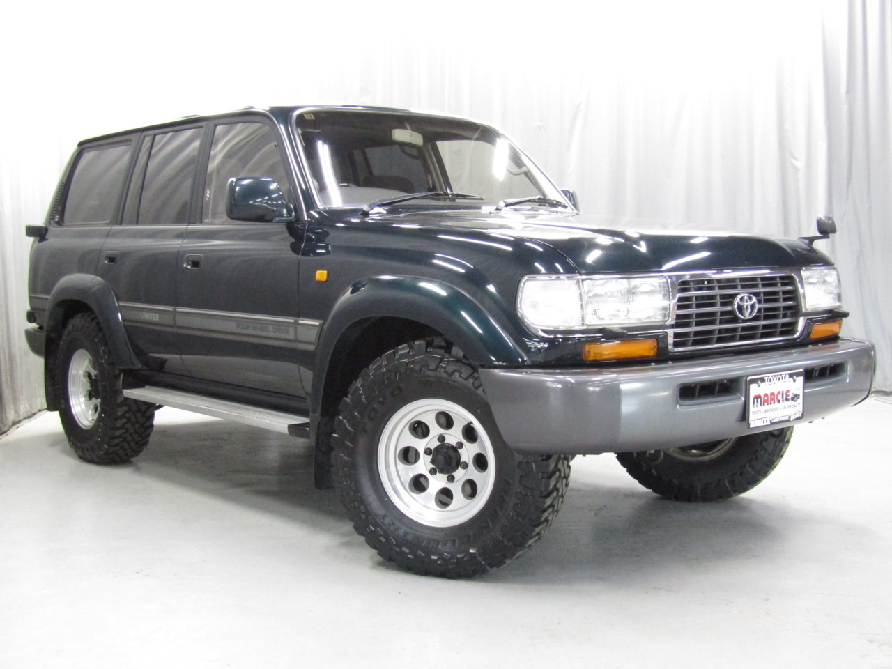 鑑定　長野画家・【安藤耕斎】　白雲紅葉山水図　掛軸　片桐白登極箱・二重箱　南画家・富岡鉄斎師事　真作 ランドクルーザー ランクル 200系 モデリスタ フロントバンパー