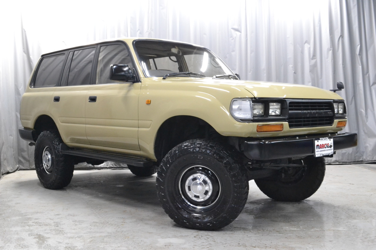 トヨタ ランドクルーザー（ランクル）専門店 中古車/買取 札幌のMARCLE