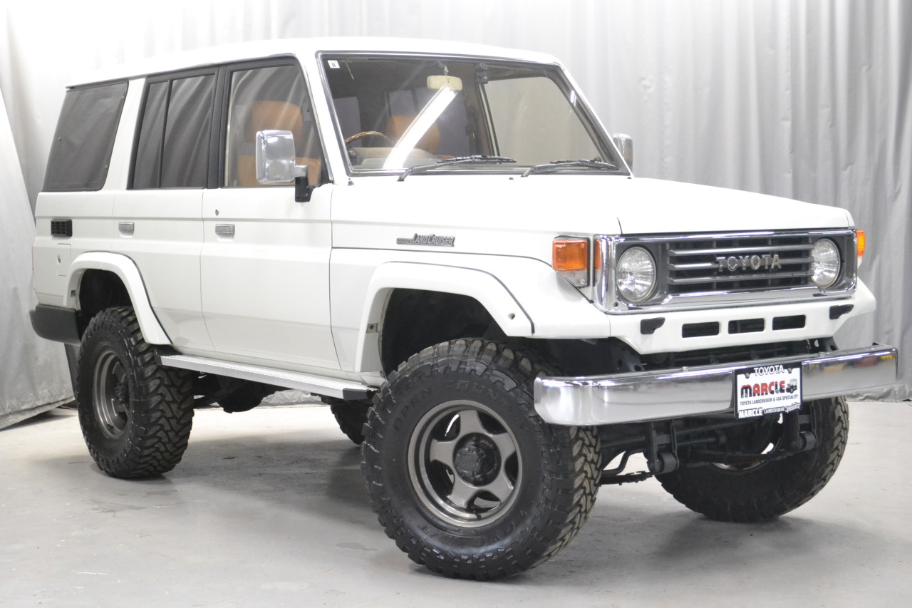 トヨタ ランドクルーザー（ランクル）専門店 中古車/買取 札幌のMARCLE