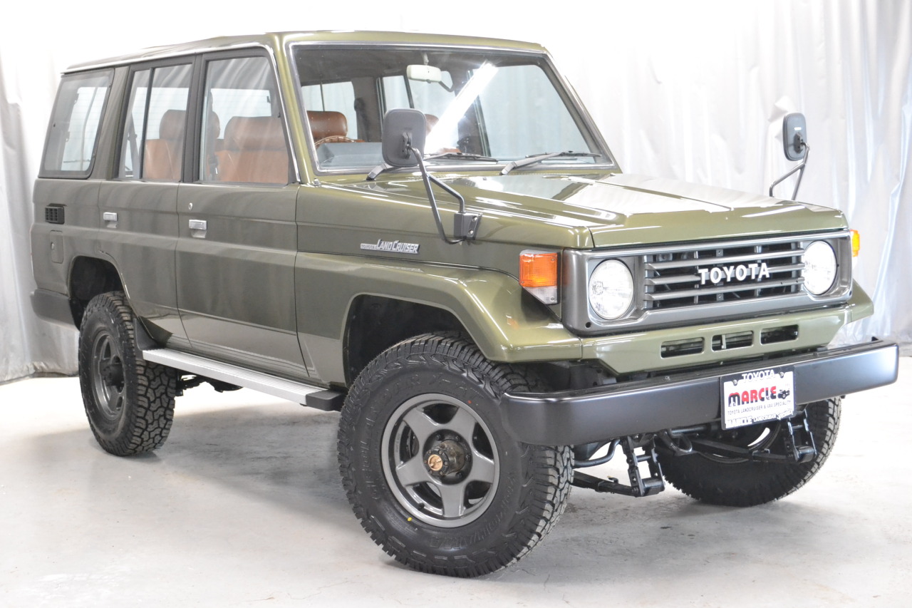 トヨタ ランドクルーザー（ランクル）専門店 中古車/買取 札幌のMARCLE