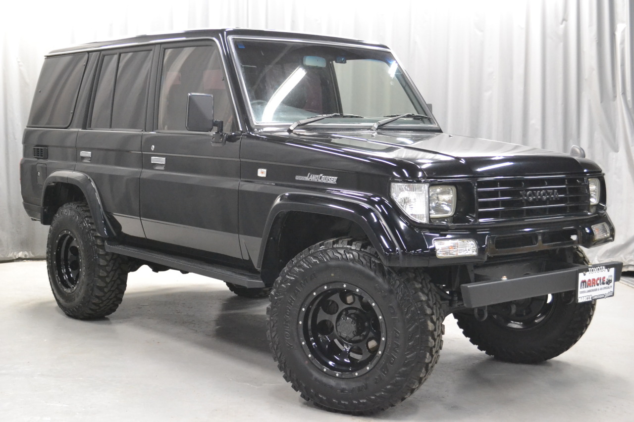 トヨタ ランドクルーザー（ランクル）専門店 中古車/買取 札幌のMARCLE